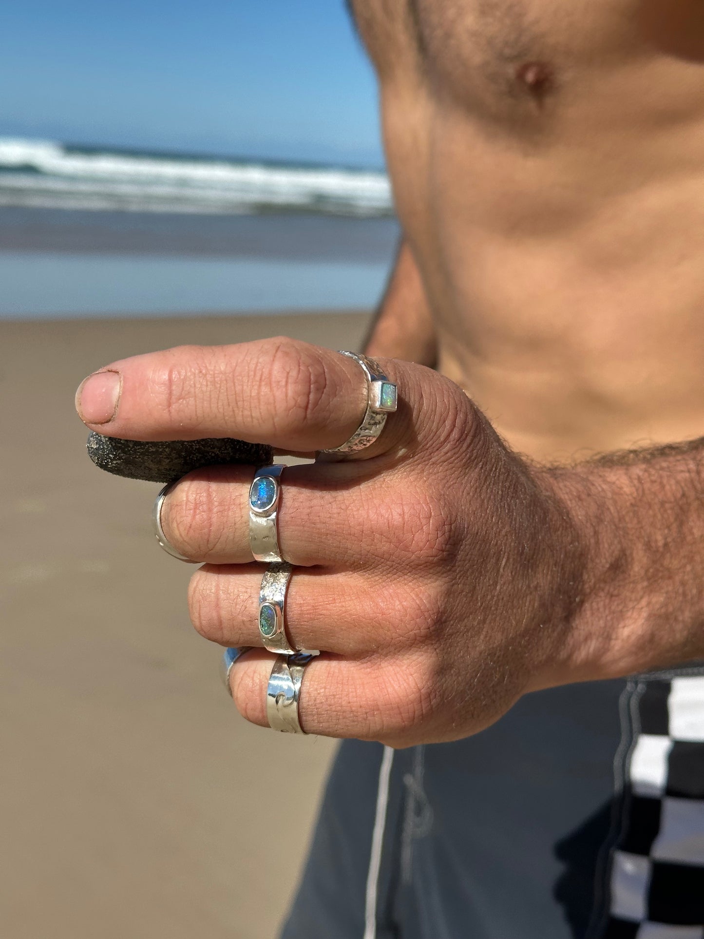 Star gazing opal ring