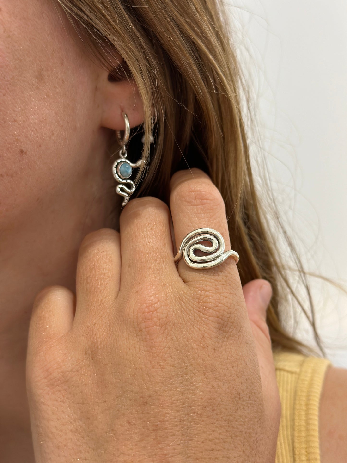 Tree hollow ring