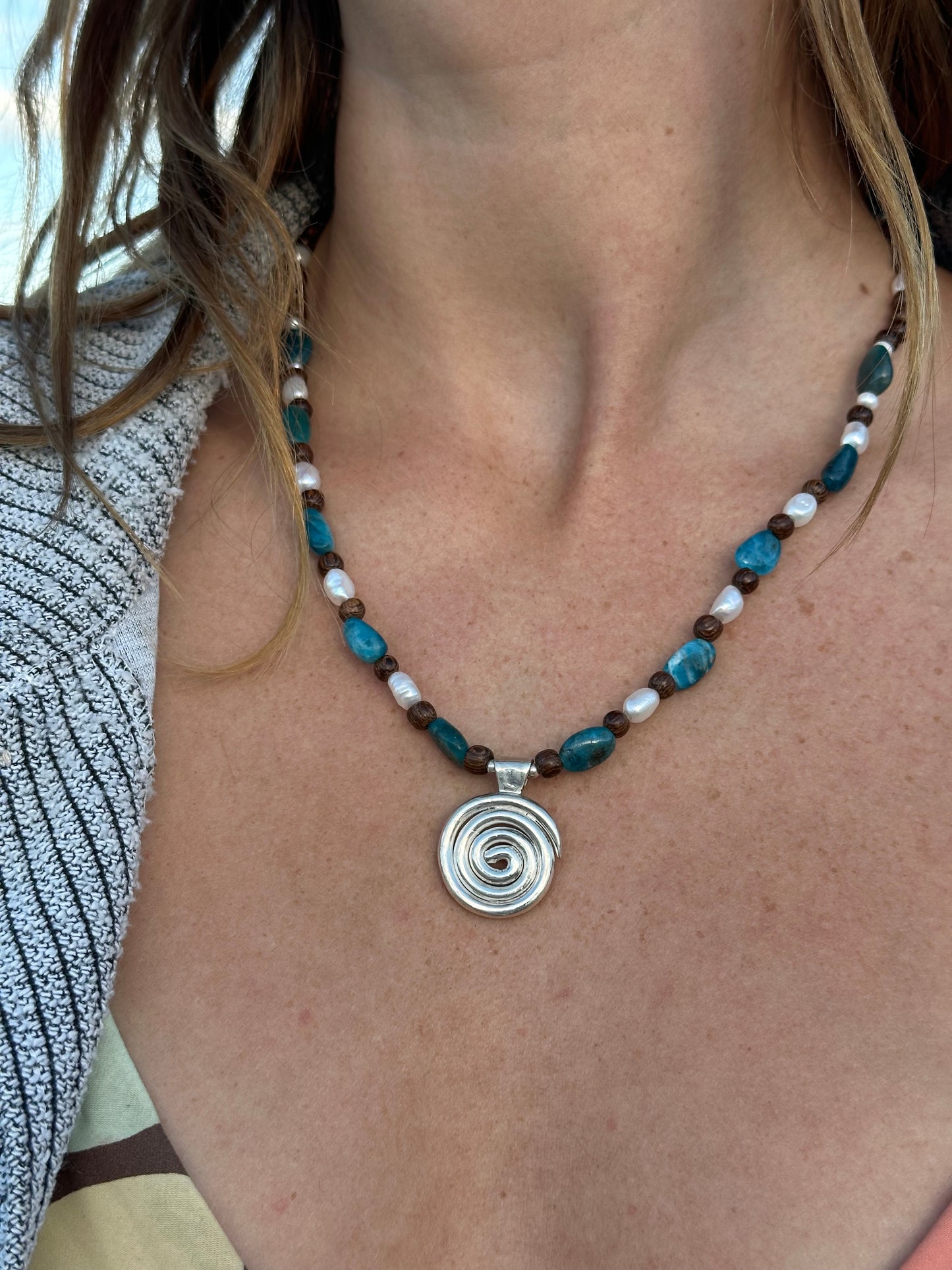 Spiral necklace