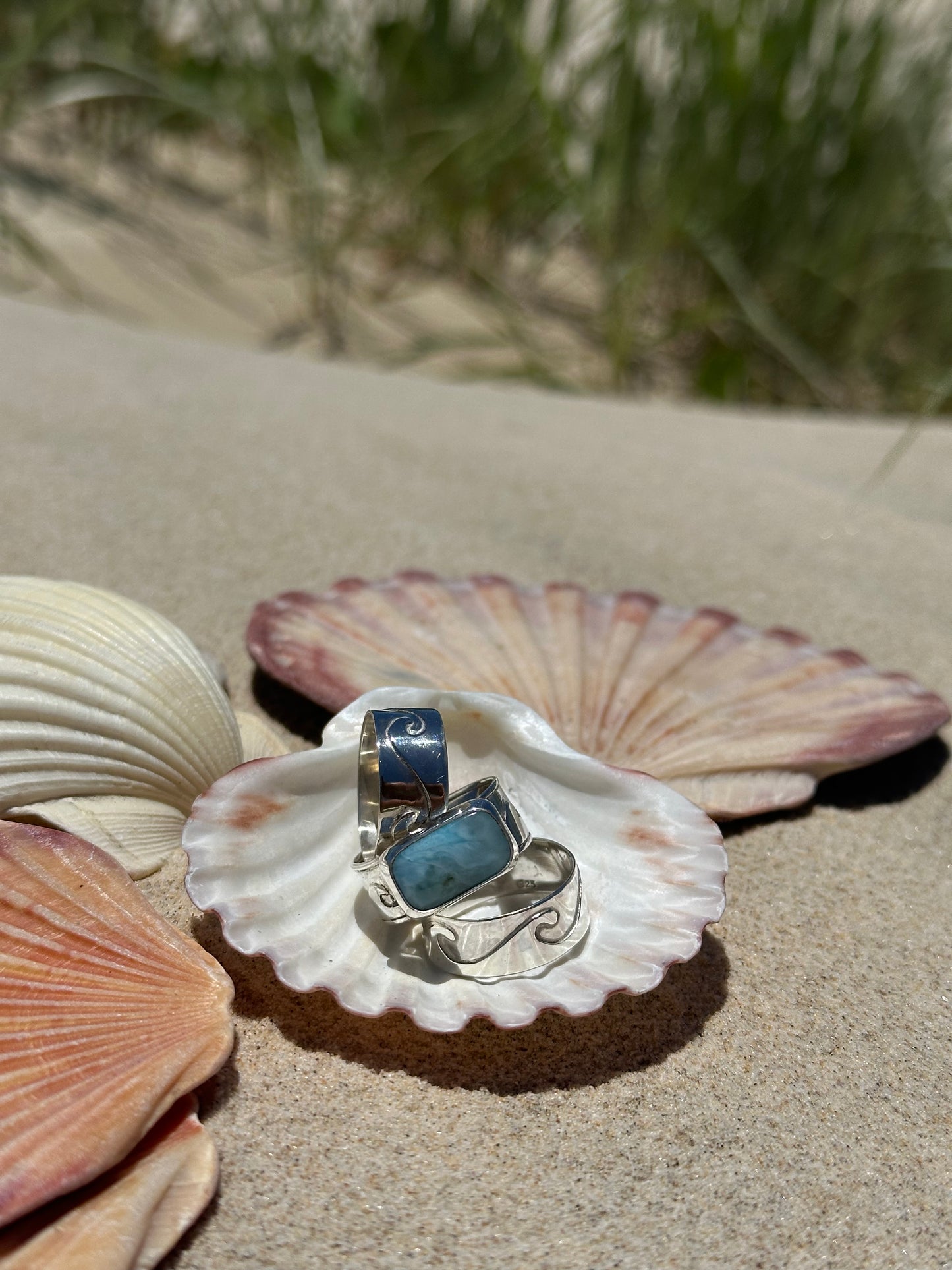 Wave ring