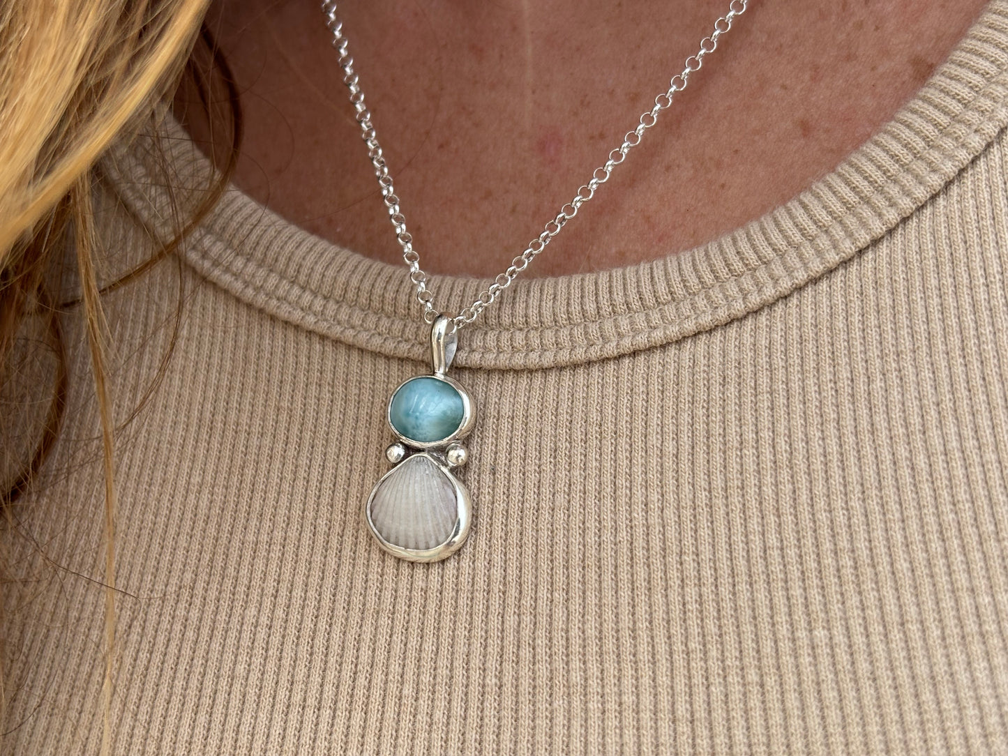 Mermaid waters pendant