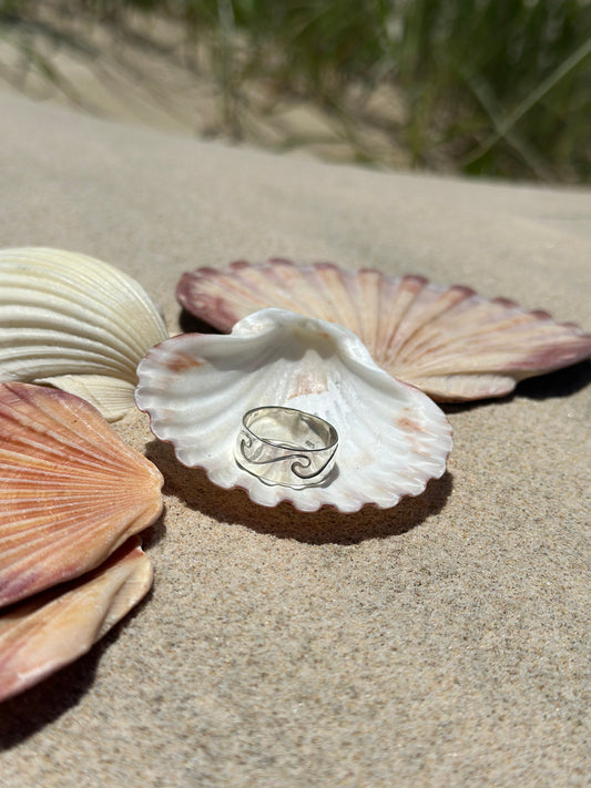 Wave ring