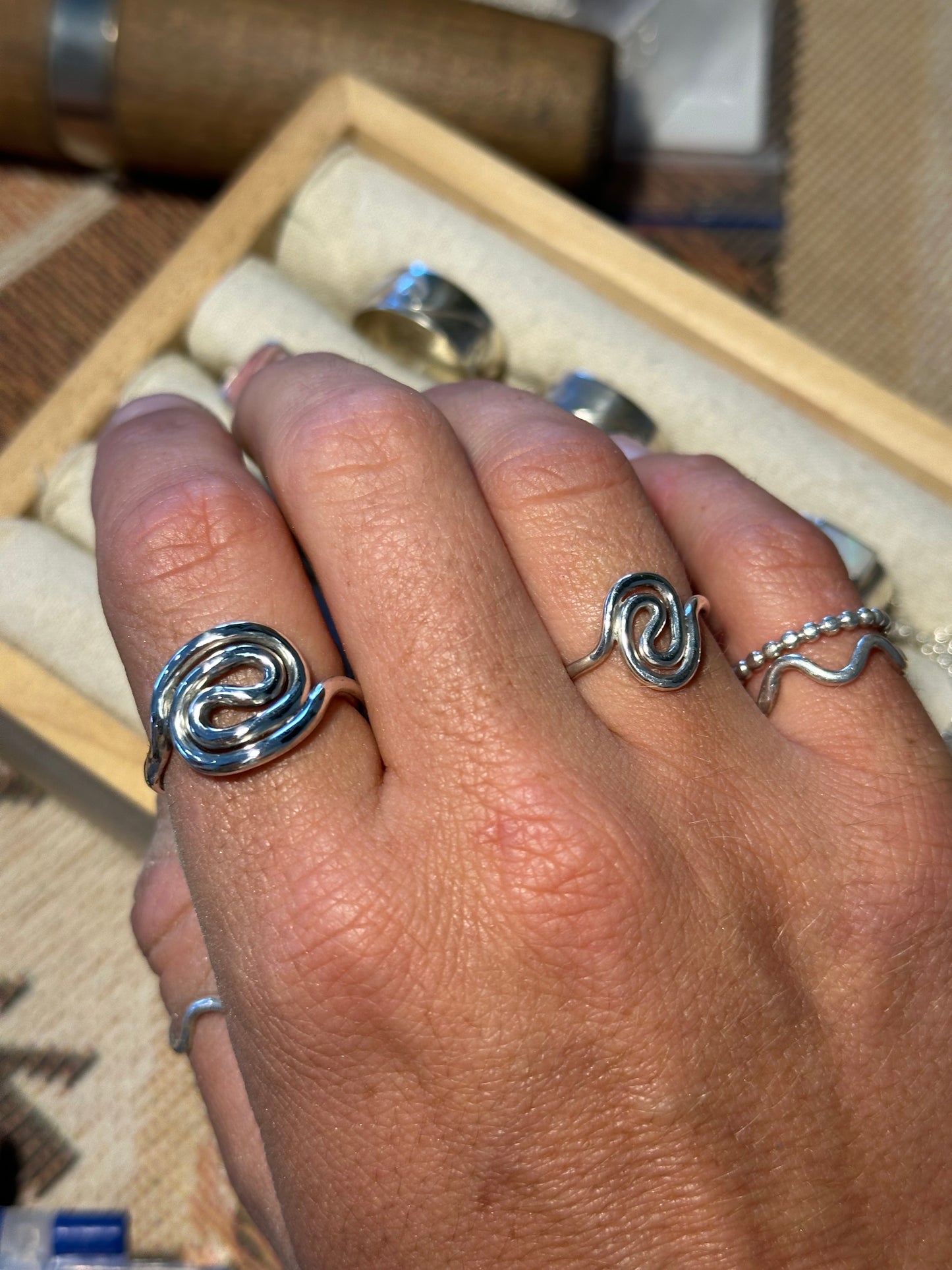 Tree hollow ring small
